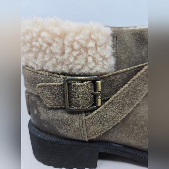 UGG Womens Winter Boots Sz 6.5 Benson Waterproof Wool Lining Distressed Leather - Picture 9 of 14
